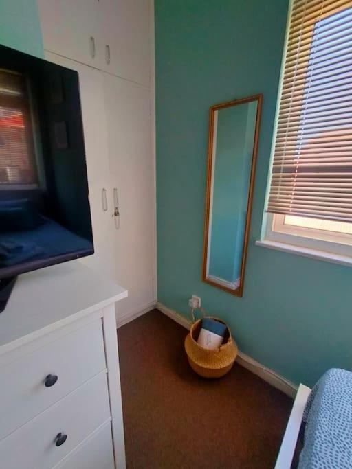 Best Location 2 Bed2 Bath W/Lift In Town! Gibraltar Exterior foto