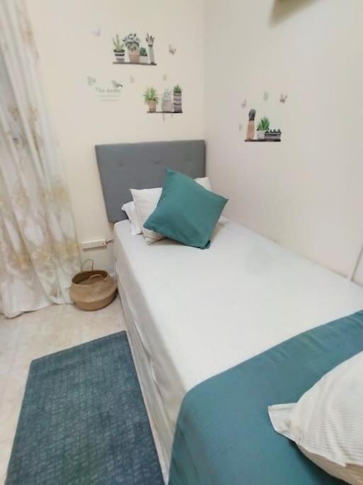 Best Location 2 Bed2 Bath W/Lift In Town! Gibraltar Exterior foto